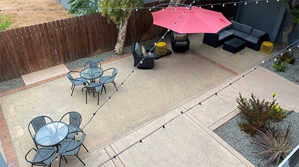 Elm Court Apartment top view of community courtyard