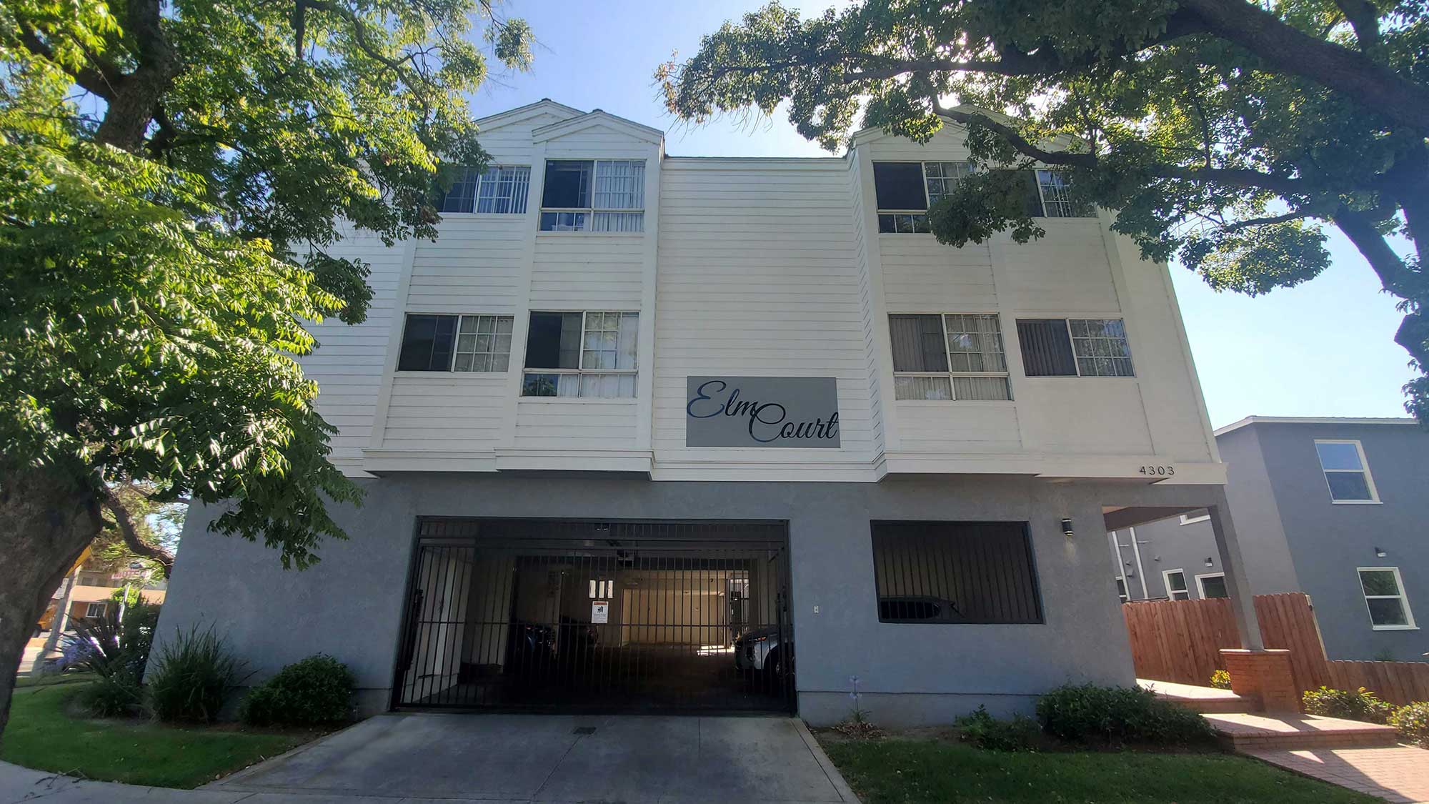 Elm Court Apartment complex photo